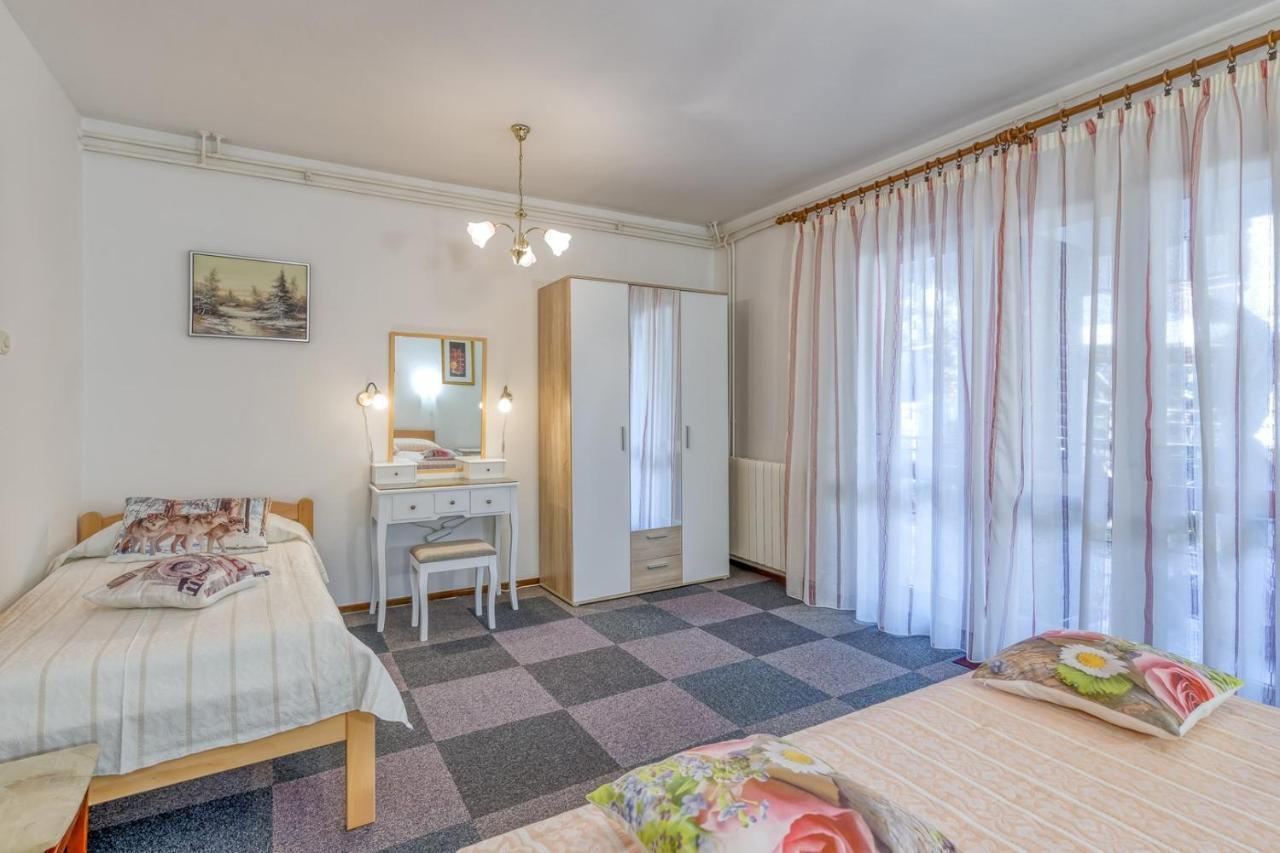 Apartment Complex Nevia بوريتش المظهر الخارجي الصورة