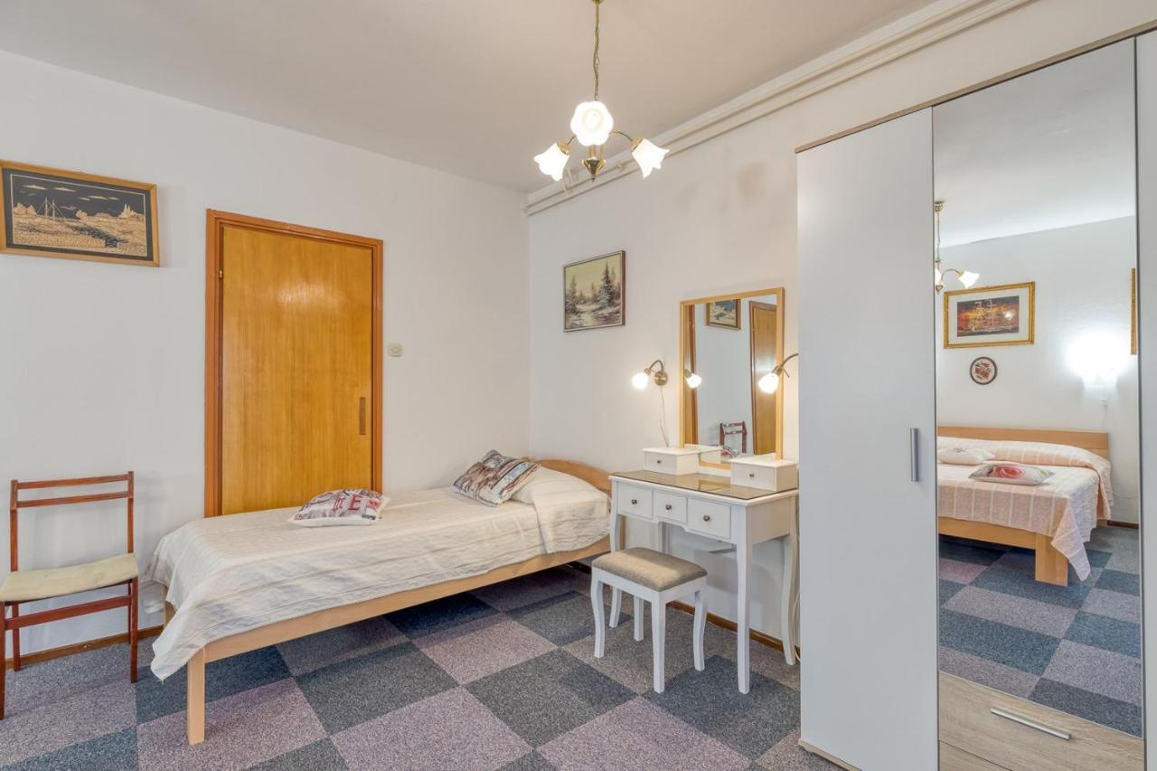 Apartment Complex Nevia بوريتش المظهر الخارجي الصورة
