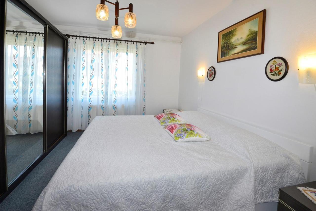 Apartment Complex Nevia بوريتش المظهر الخارجي الصورة